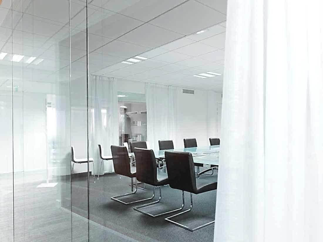 Aménagement de 2 plateaux de bureaux - bulles de bureaux