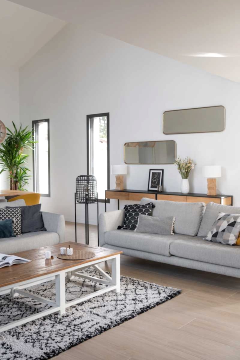 Rénovation d'une maison familiale de 160m² - le salon et son canapé