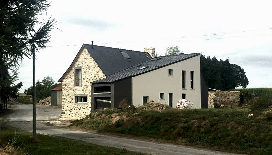 Extension situé sur les anciens appentis de la maison patrimoniale