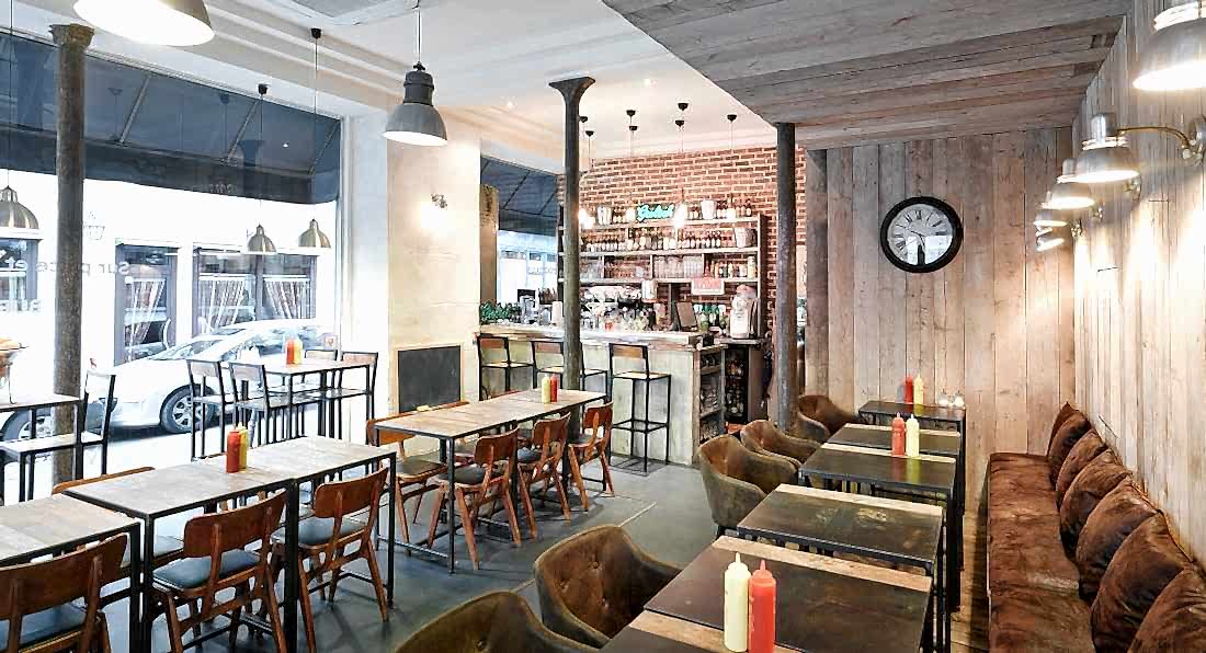 Aménagement d'un restaurant de burgers par un architecte d'interieur à Paris
