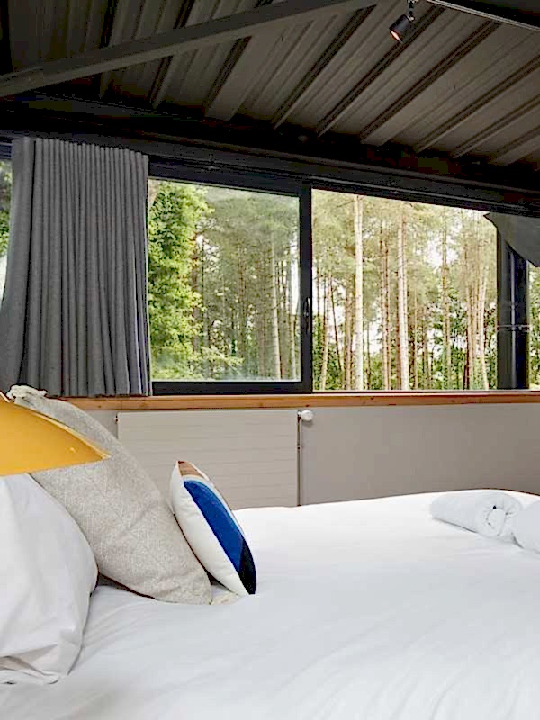 Aménagement d'un hôtel 4 étoiles ecolodge - chambre avec vue extérieure