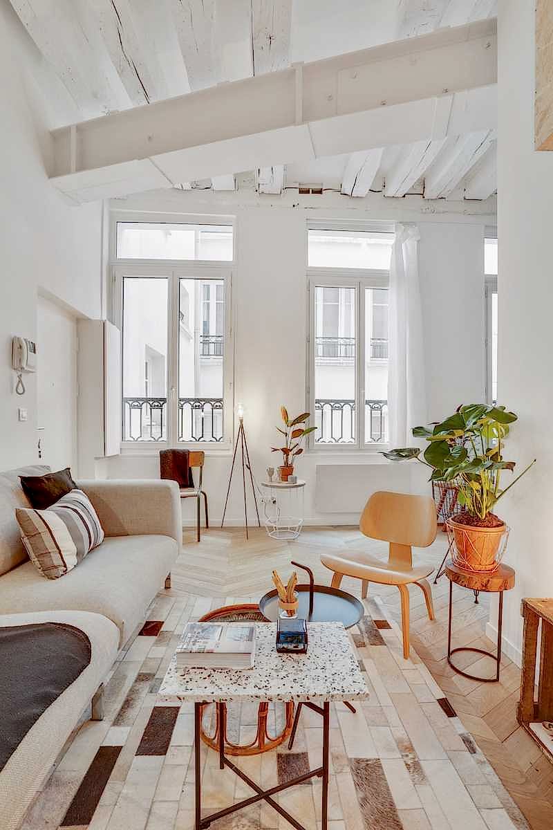 Aménagement d'un studio en duplex de 26m² - le séjour lumineux