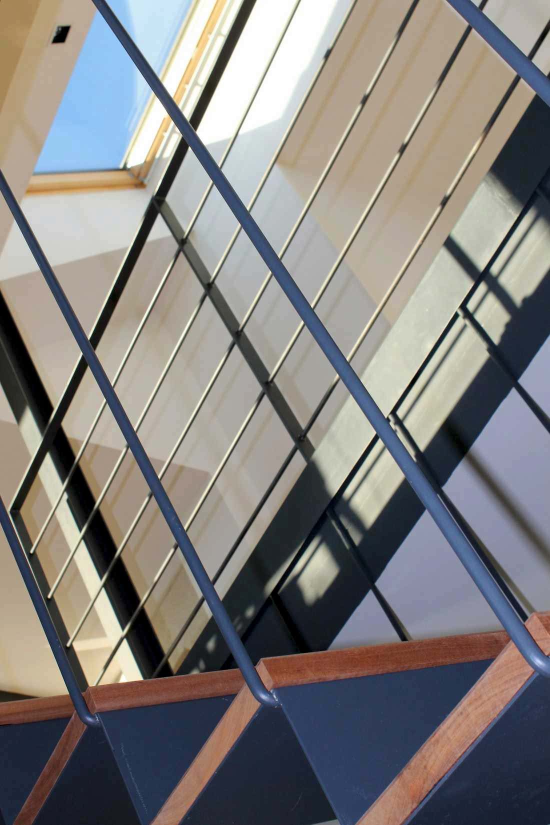 Escalier en bois et acier sur mesure