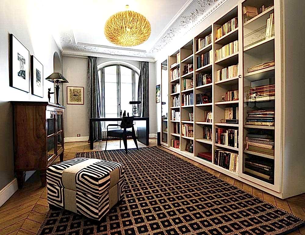 Réalisation d'une bibliothéque sur-mesure de 6 metres de long dans un appartement haussmannien