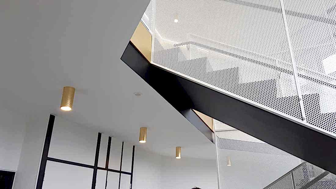 Aménagement du lobby d'un bâtiment de bureaux à Paris par un architecte