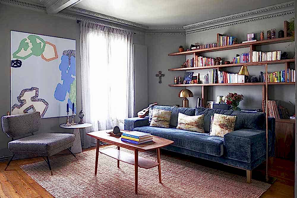 Architecture d'intérieur d'un salon dans un style rétro scandinave