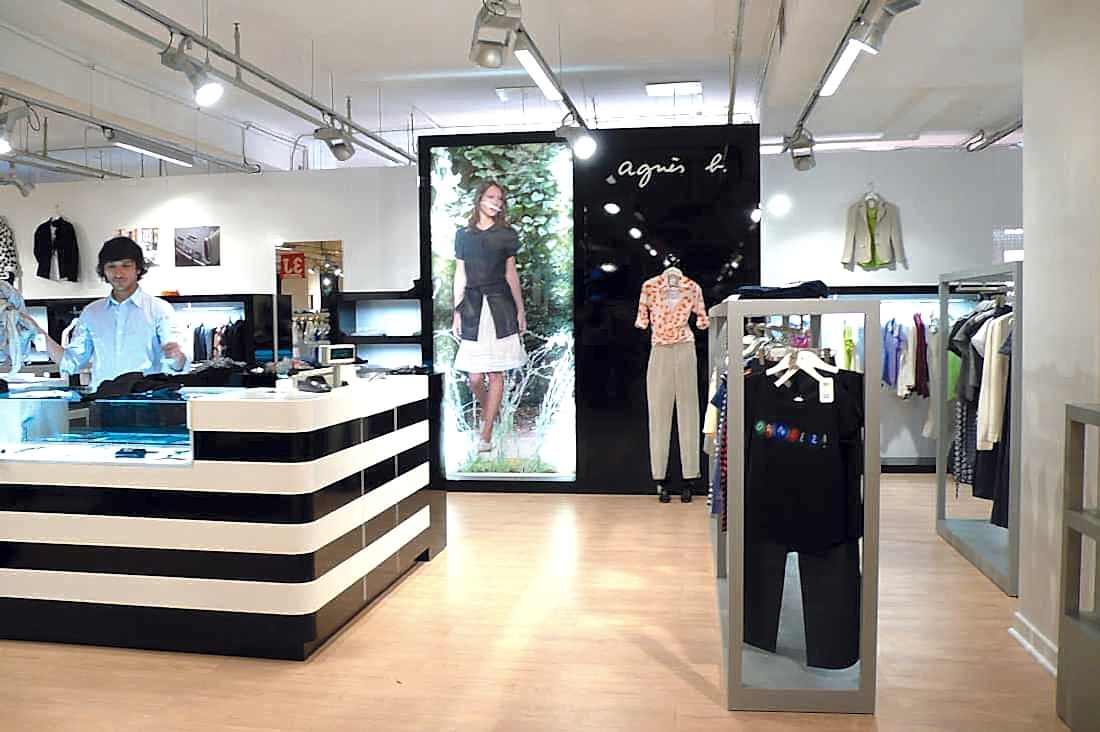 Architecture commerciale d'une boutique Agnes B