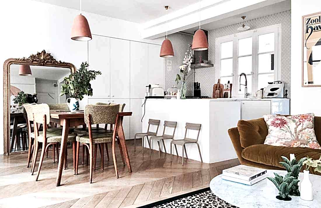 Fusion de deux petits appartements haussmanniens avec un style boheme chic par un architecte d'intérieur