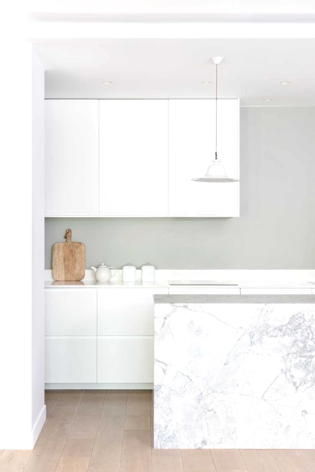 Cuisine design créée par un architecte d'intérieur à Paris