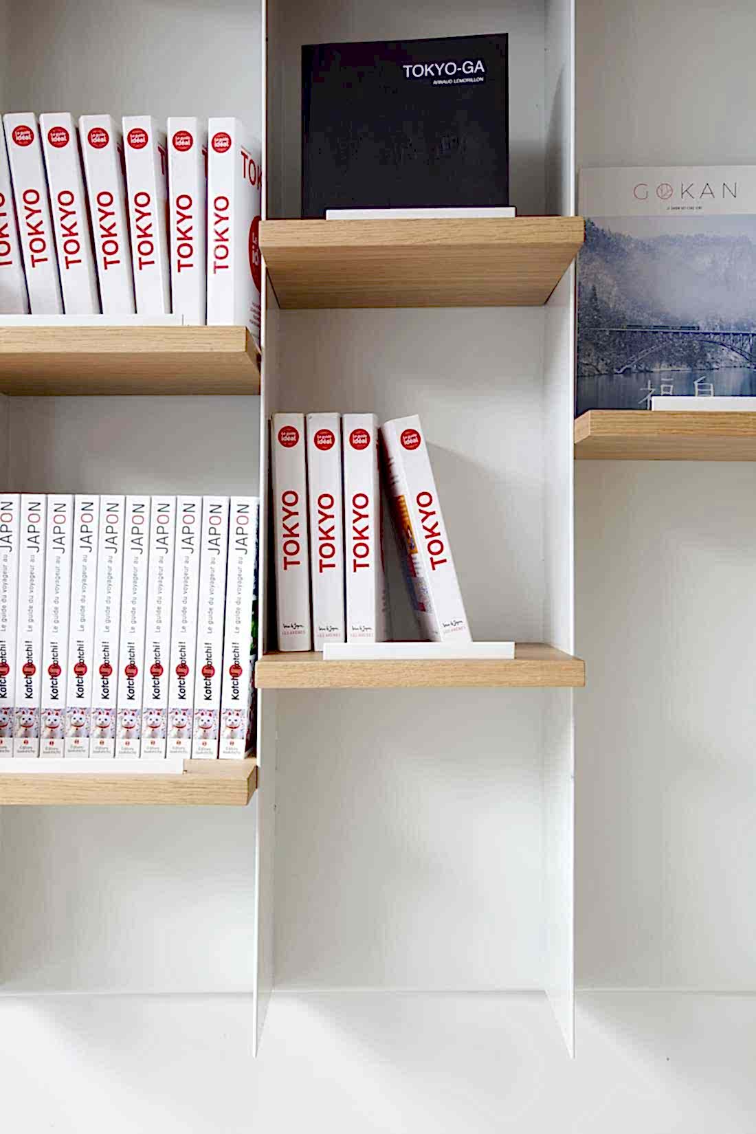 Présentoires réalisés sur mesure par un architecte d'intérieur