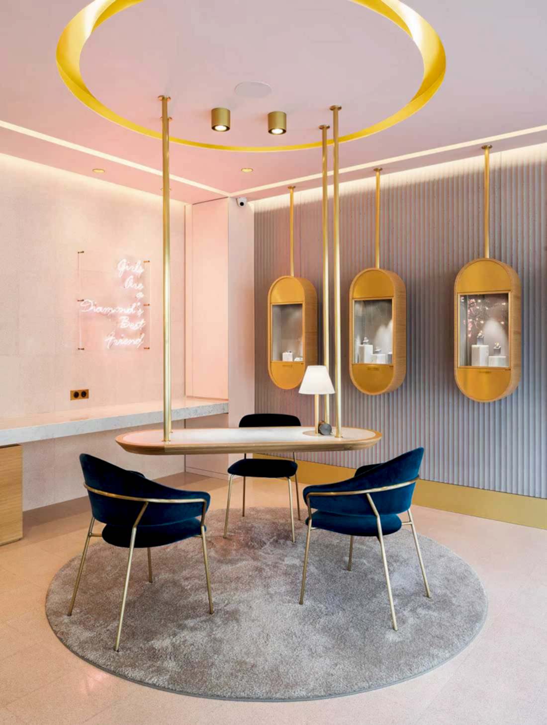 Bijouterie aménagée par un architecte spécialiste de l'architecture commerciale à Paris