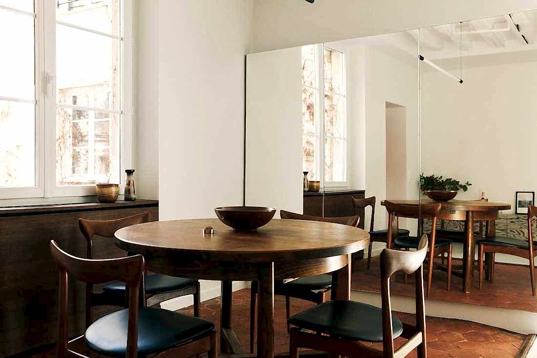 Espace repas aménagé par un architecte d'intérieur à Paris