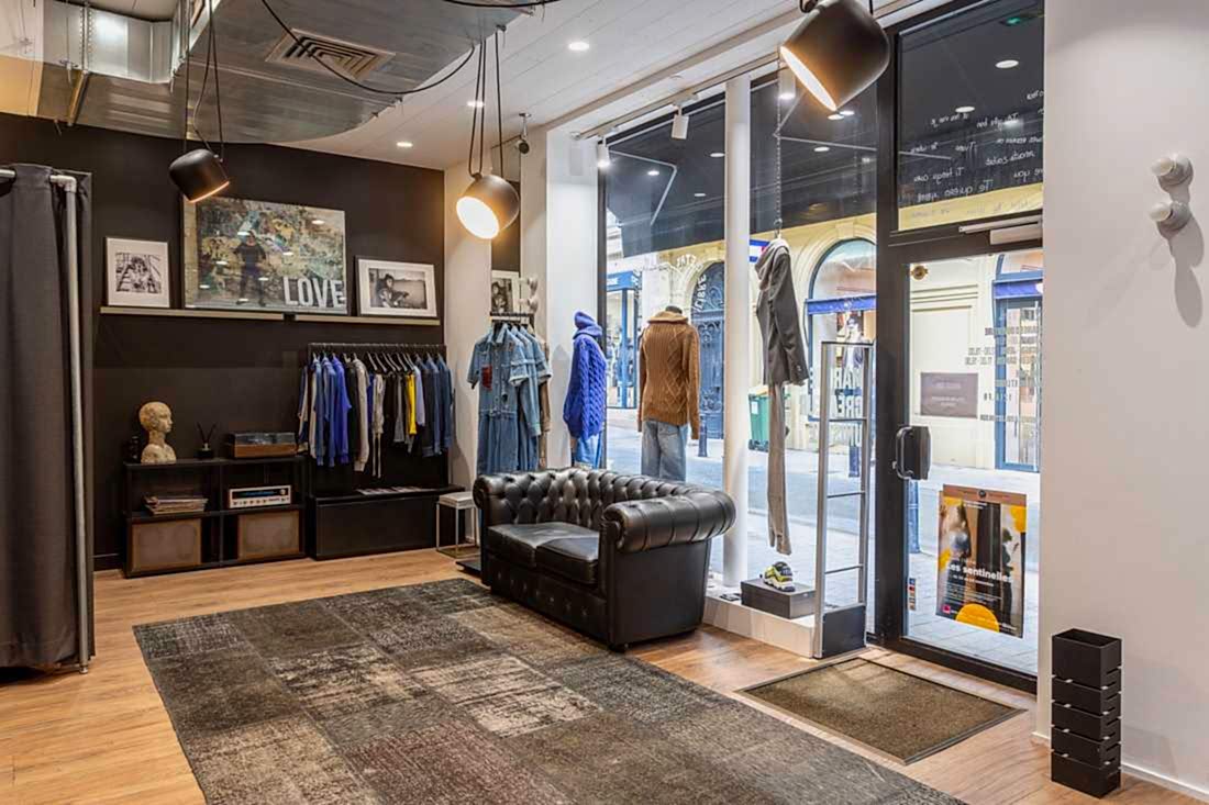 Aménagement intérieur d'une boutique à Bordeaux